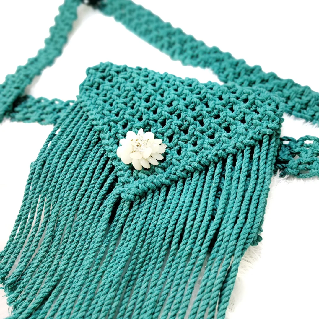 macramebeltbagteal2.webp